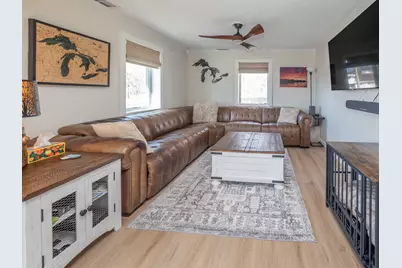 20070 Parkway Avenue, Three Rivers, MI 49093 - Photo 14