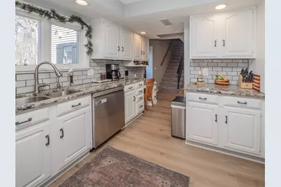 20070 Parkway Avenue, Three Rivers, MI 49093 - Photo 24