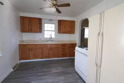 22 Pioneer Avenue, Sturgis, MI 49091 - Photo 2