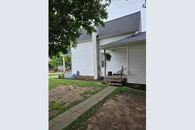 808 Wallace Street, Cadillac, MI 49601 - Photo 8