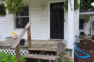 808 Wallace St, Cadillac, MI 49601 - Photo 2