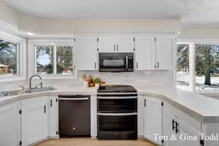 568 Greenfield St, Coopersville, MI 49404 - Photo 2