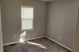 16888 Lenore, Detroit, MI 48219 - Photo 4