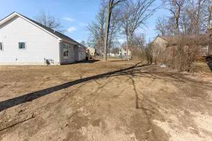 48416 Kelly Lea Ln, Chesterfield, MI 48051 - Photo 12