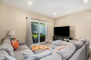 702 Braeside Dr SE, Byron Center, MI 49315 - Photo 8