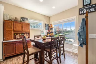 702 Braeside Dr SE, Byron Center, MI 49315 - Photo 6