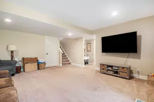 702 Braeside Dr SE, Byron Center, MI 49315 - Photo 16