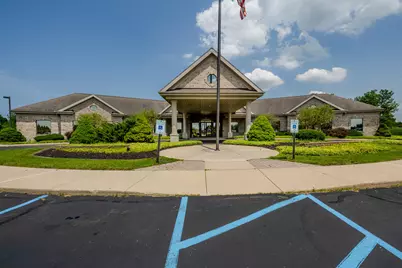 3901 Stonegate Park #B, Saint Joseph, MI 49085 - Photo 2