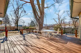 1201 Mills Ave, Muskegon, MI 49445 - Photo 24