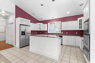 7625 Timberview Ave, Kalamazoo, MI 49009 - Photo 12