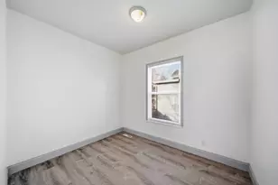 209 W High St, Jackson, MI 49203 - Photo 14