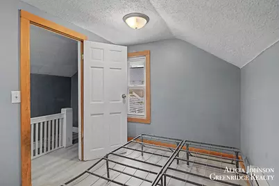 721 S Pearl Street, Belding, MI 48809 - Photo 10