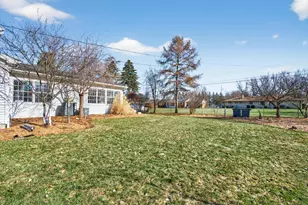 829 Thorntree Blvd, Jackson, MI 49203 - Photo 26