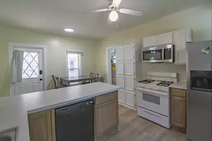 637 Prospect Ave NE, Grand Rapids, MI 49503 - Photo 10