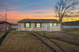 5339 Lake Dr, Reading, MI 49274 - Photo 1