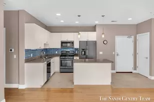 917 W Savidge St, Spring Lake, MI 49456 - Photo 16