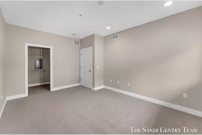 917 W Savidge Street #15, Spring Lake, MI 49456 - Photo 28