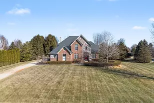6345 Brookview Dr, Saline, MI 48176 - Photo 2