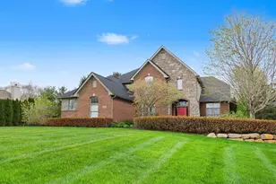 6345 Brookview Dr, Saline, MI 48176 - Photo 2