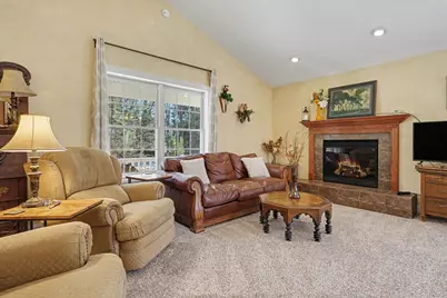 6425 Kottler Drive, Holland, MI 49423 - Photo 4