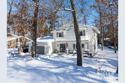 7401 Treeline Drive SE, Grand Rapids, MI 49546 - Photo 2
