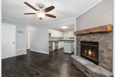 822 Shumway Avenue, Portage, MI 49002 - Photo 4