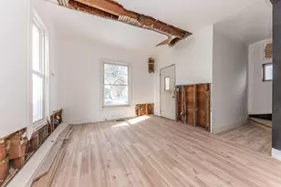 143 Bates St, Jackson, MI 49202 - Photo 12