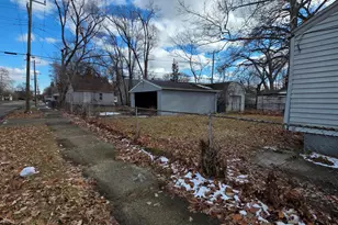 19510 Ferguson St, Detroit, MI 48235 - Photo 10
