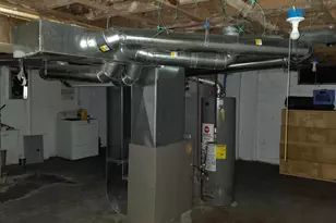 19510 Ferguson St, Detroit, MI 48235 - Photo 38