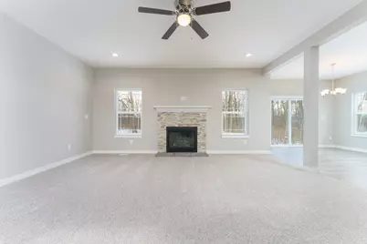 33 Aviara Oaks Parkway, Jackson, MI 49201 - Photo 8