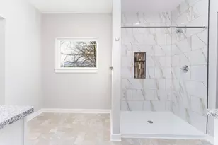 33 Aviara Oaks Pkwy, Jackson, MI 49201 - Photo 24