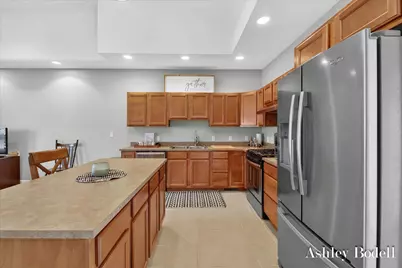 18685 Panther Ridge Drive #18, Battle Creek, MI 49017 - Photo 4