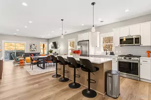 11300 Apache Wells Ct, Stanwood, MI 49346 - Photo 12