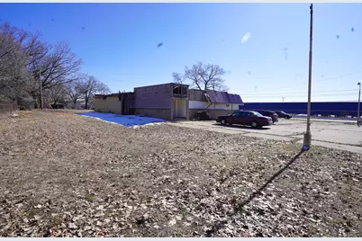 604 E Sherman Boulevard, Muskegon, MI 49444 - Photo 8