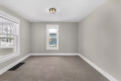 865 10th Street NW, Grand Rapids, MI 49504 - Photo 12