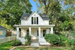 865 10th St NW, Grand Rapids, MI 49504 - Photo 4