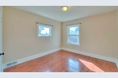 121 N Thompson Street, Jackson, MI 49202 - Photo 16