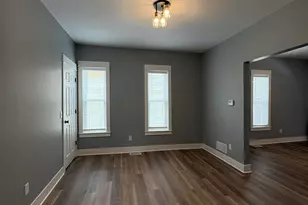 914 Kalamazoo Ave SE, Grand Rapids, MI 49507 - Photo 8