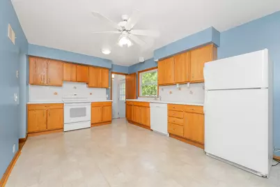 213 E Van Hoesen Boulevard, Portage, MI 49002 - Photo 20