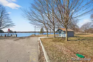 51536 Summit St, Paw Paw, MI 49079 - Photo 48