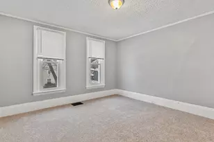 301 Spencer St NE, Grand Rapids, MI 49505 - Photo 16