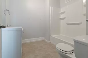 301 Spencer St NE, Grand Rapids, MI 49505 - Photo 12