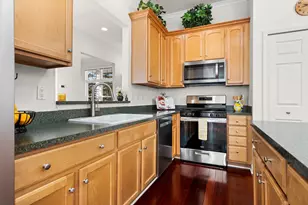 1649 Chapleau Dr, Ann Arbor, MI 48103 - Photo 16