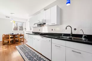 1649 Chapleau Dr, Ann Arbor, MI 48103 - Photo 48