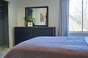 160 Carberry Hill Ct, Kalamazoo, MI 49006 - Photo 18