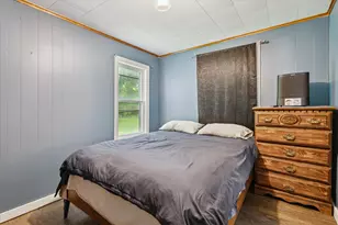 842 10th St, Plainwell, MI 49080 - Photo 28