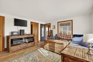 842 10th St, Plainwell, MI 49080 - Photo 12