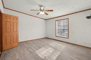 4827 W Paradise Road W, Battle Creek, MI 49015 - Photo 16