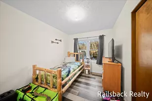 4901 Pinedell Ave NE, Comstock Park, MI 49321 - Photo 12