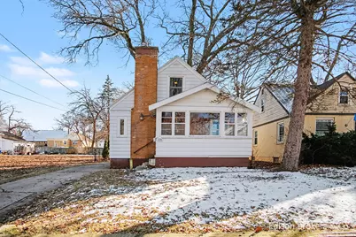 1114 Maybelle Street NE, Grand Rapids, MI 49503 - Photo 1